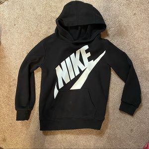 Boys 4T Nike sweatshirt
